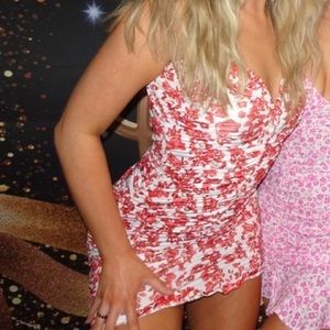 Floral print scrunch dress